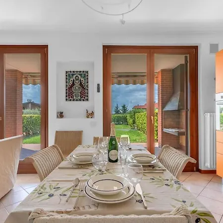 Serenity With Swimming Pool, Solarium And Bbq Casa vacanze *