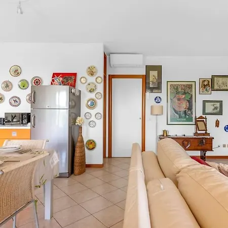 Serenity With Swimming Pool, Solarium And Bbq Casa vacanze
