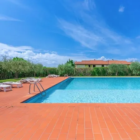 Casa vacanze Serenity With Swimming Pool, Solarium And Bbq Lazise