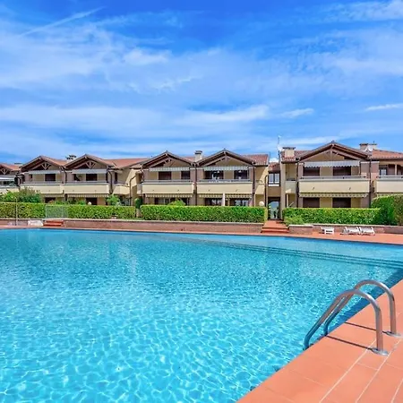 Casa vacanze Serenity With Swimming Pool, Solarium And Bbq Lazise