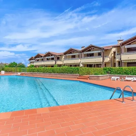Serenity With Swimming Pool, Solarium And Bbq Tatil Evi Lazise